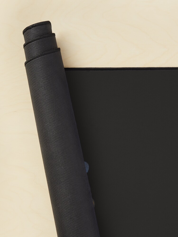 urdesk mat rolltall portrait750x1000 31 - Garfield Shop